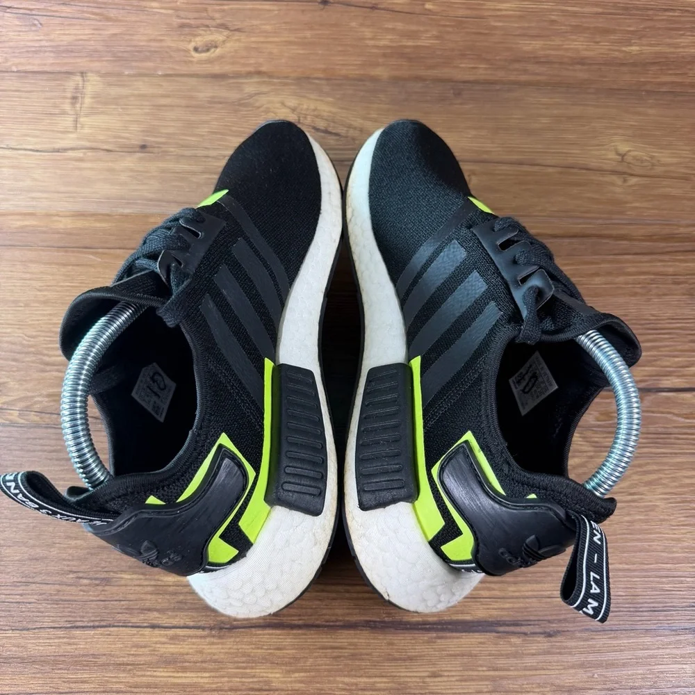 Adidas NMD R1 Athletic Sneakers Men’s Size‎ 7 Black Neon Shoes